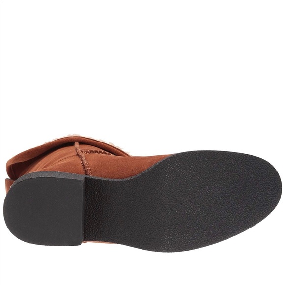 COACH Turn lock Faux Shearling Boot. NWOB SZ 6 1/2 - Picture 6 of 8